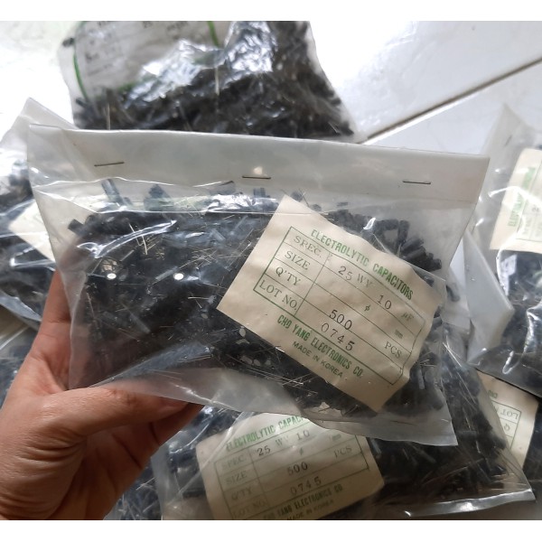 بسته 500 عددی خازن 10میکروفاراد 25 ولت برند cho yang کره ای - دانشجو کیت