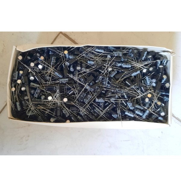 بسته 1500 عددی خازن 220 میکروفاراد 10 ولت برند maxcap - دانشجو کیت